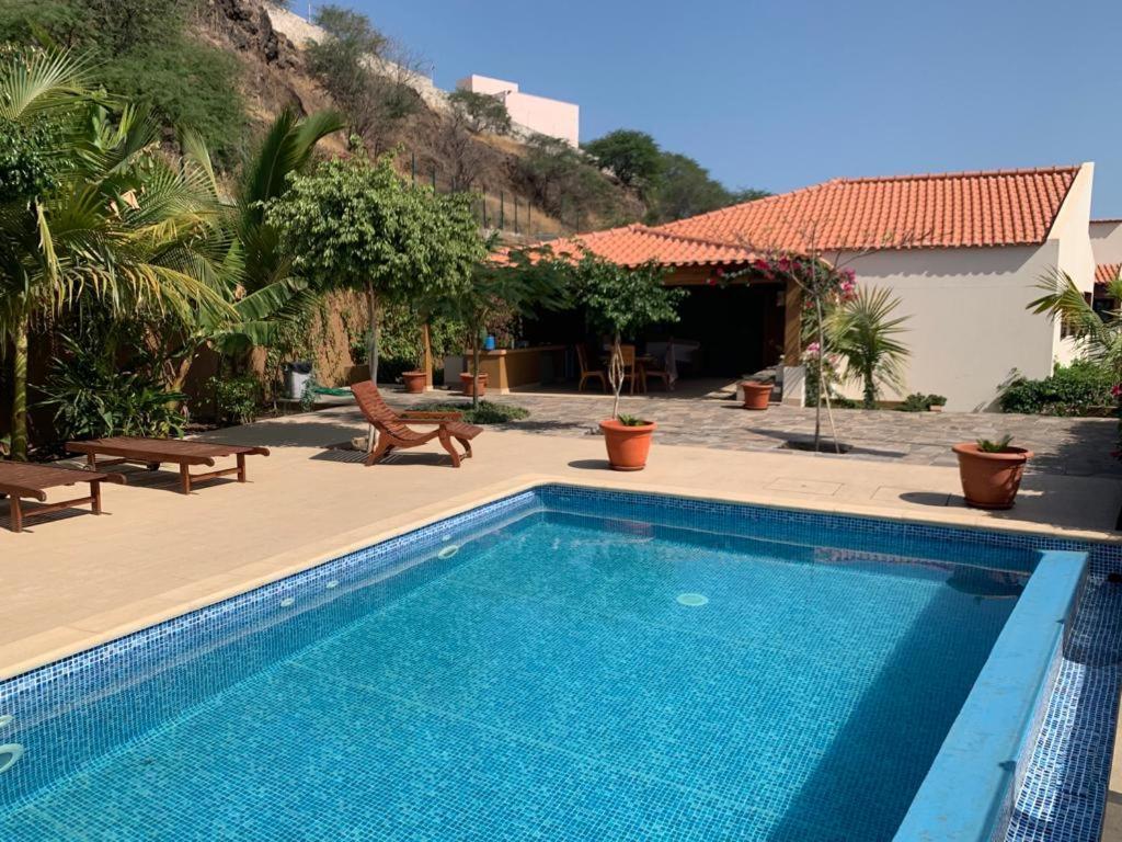 פראייה Casa Das Buganvilias מראה חיצוני תמונה